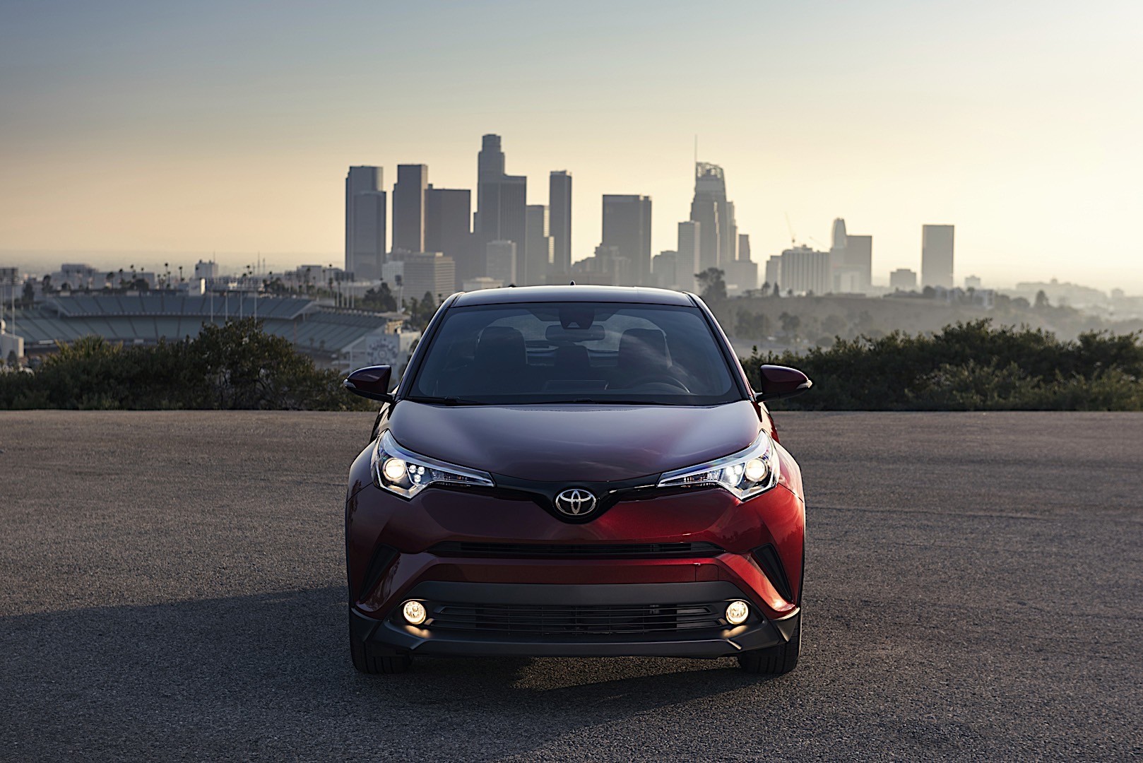 Toyota C-Hr photo 26