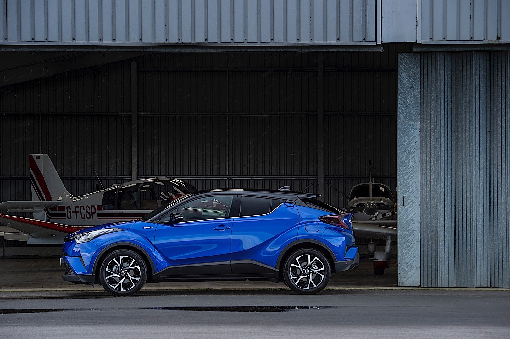 Toyota C-Hr photo 28
