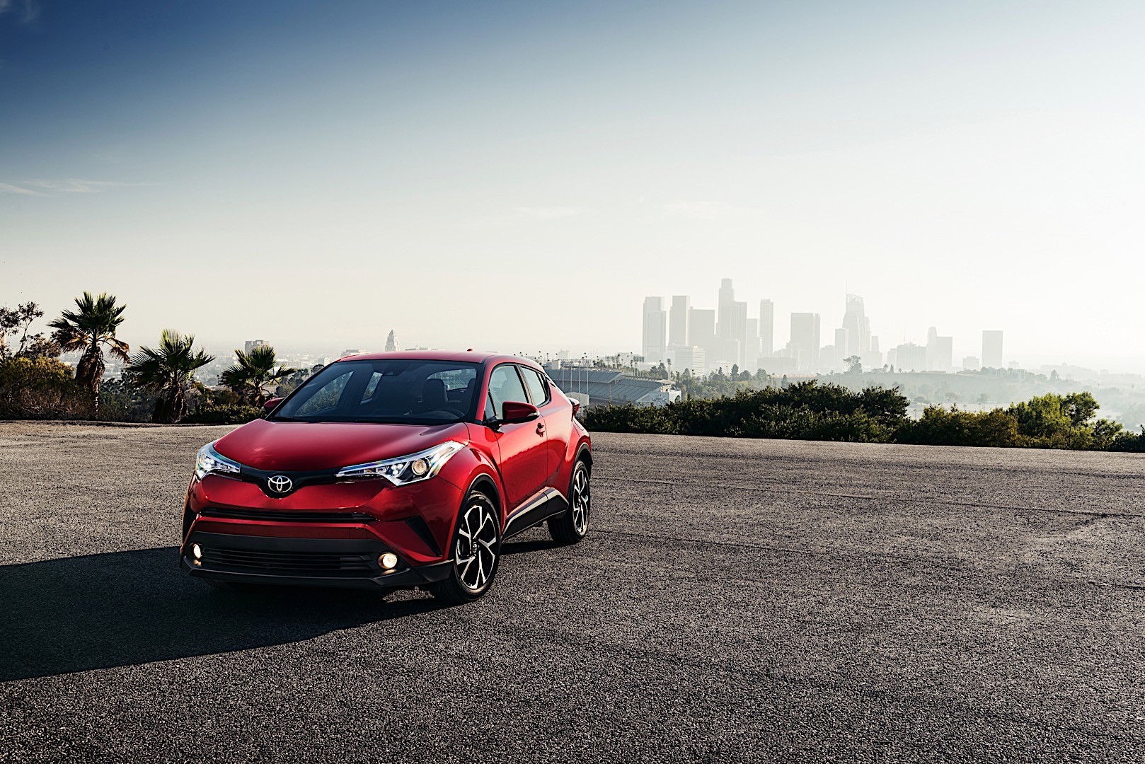 Toyota C-Hr photo 32