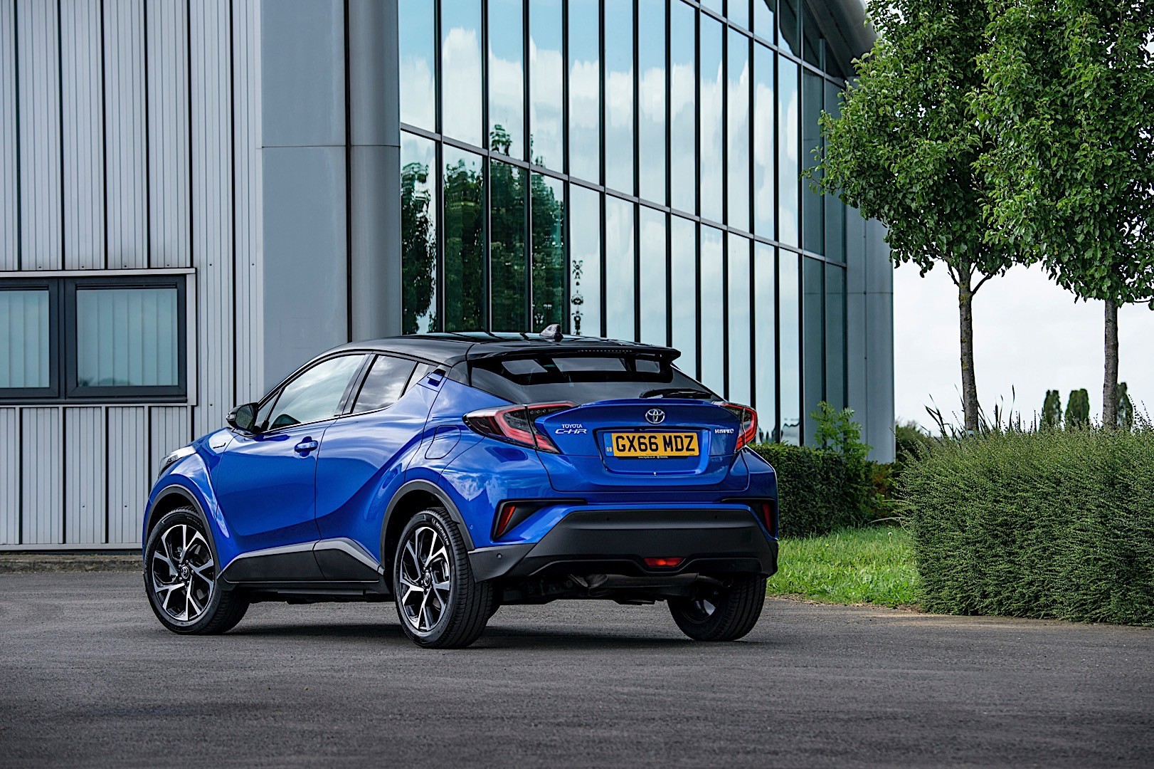 Toyota C-Hr photo 34