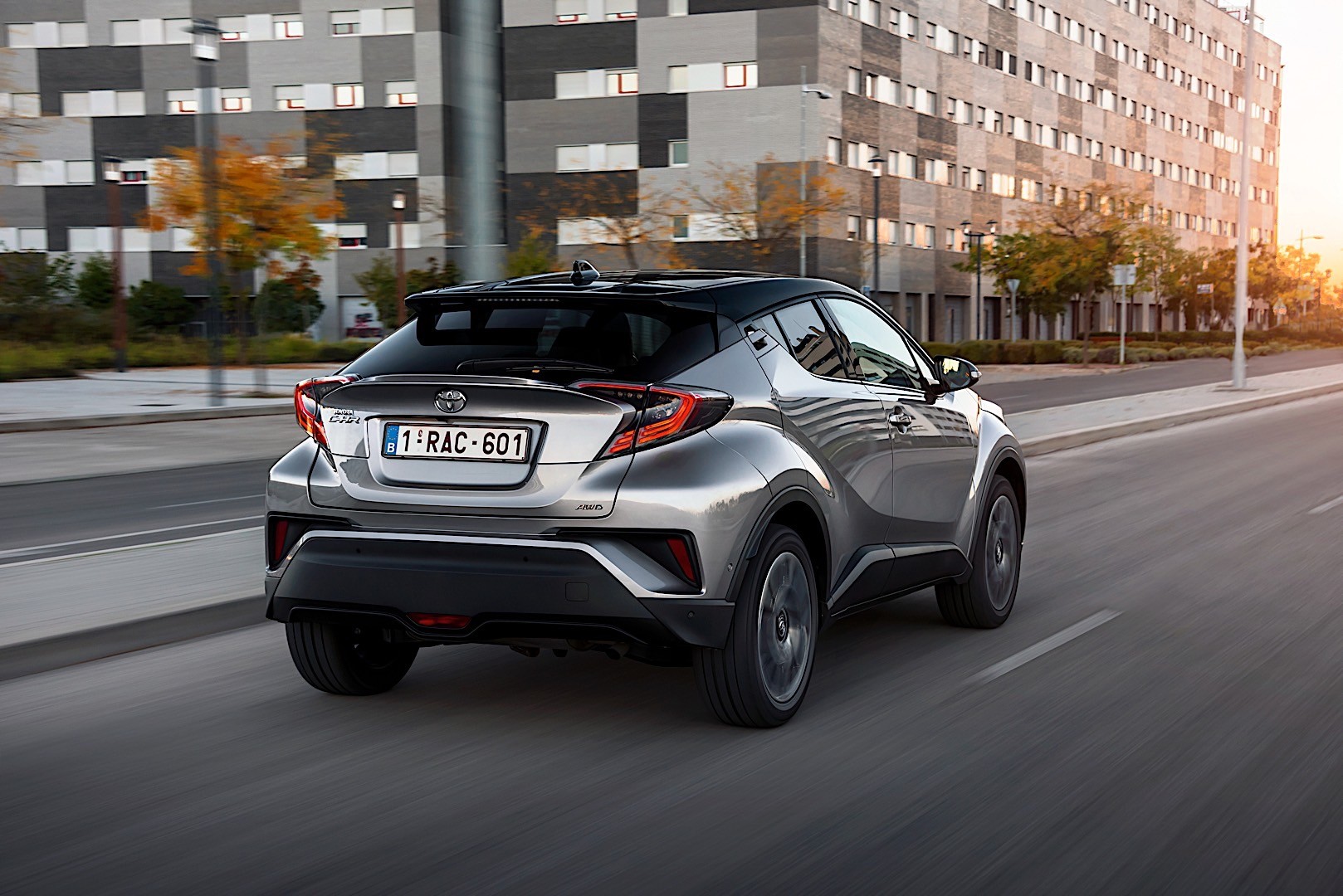 Toyota C-Hr photo 38
