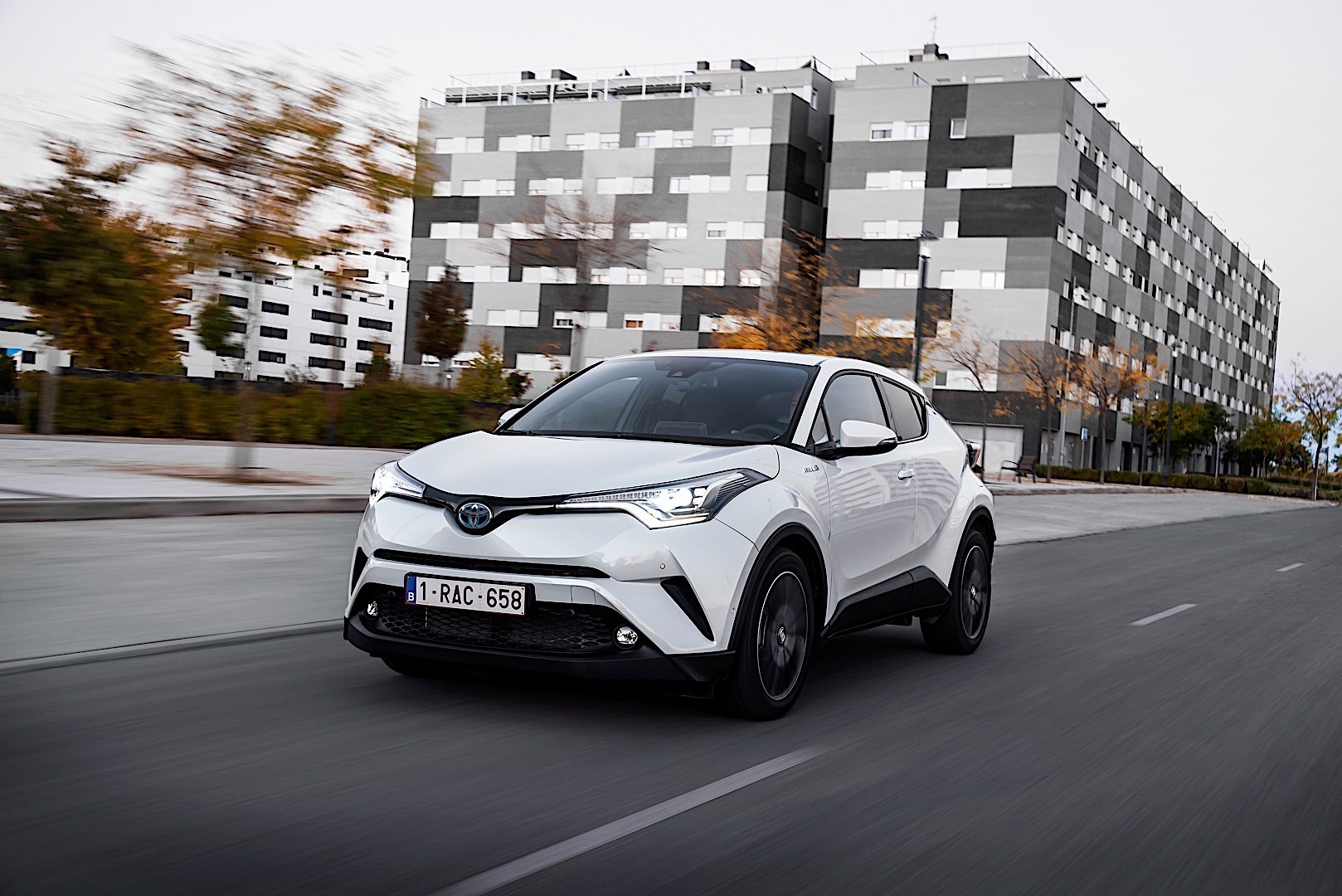 Toyota C-Hr photo 56