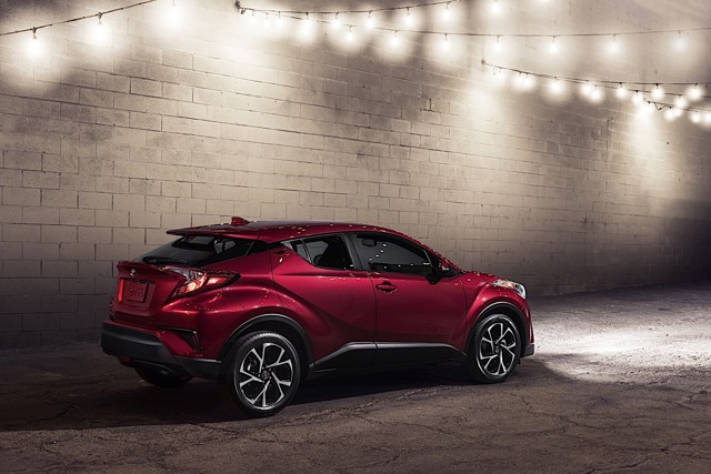 Toyota C-Hr photo 57