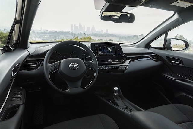 Toyota C-Hr photo 71