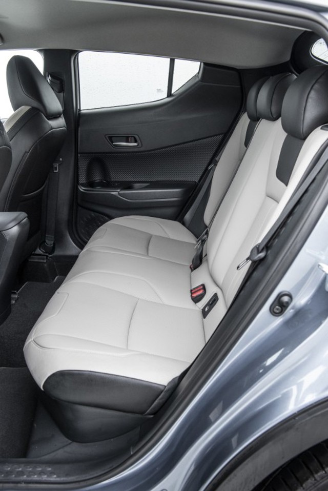 Toyota C-Hr foto 33