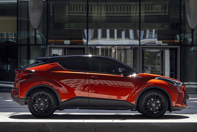 Toyota C-Hr foto 13