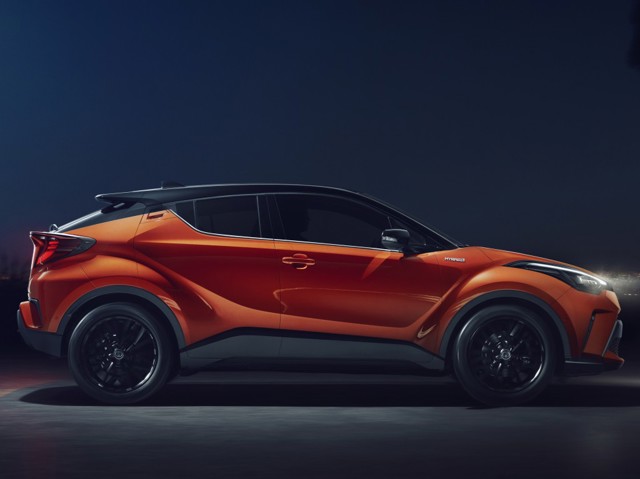 Toyota C-Hr foto 16