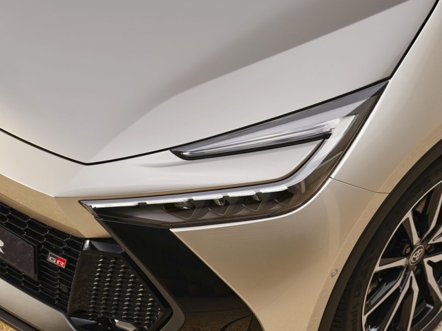 Toyota C-Hr foto 8