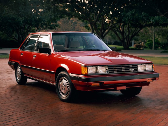 Toyota Camry photo 8