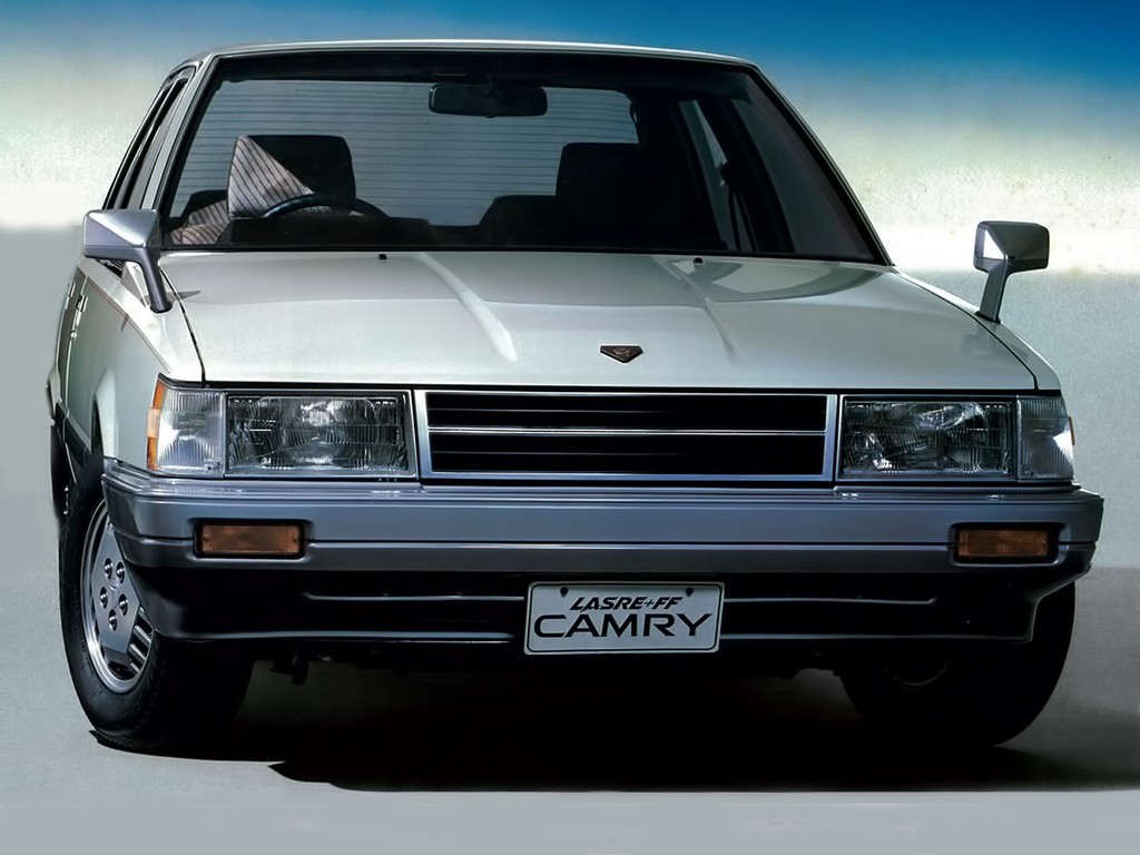 Toyota Camry photo 21