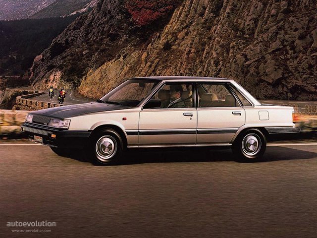 Toyota Camry photo 1