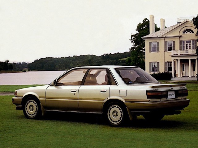 Toyota Camry photo 6