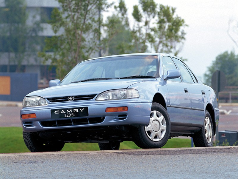Toyota Camry photo 12