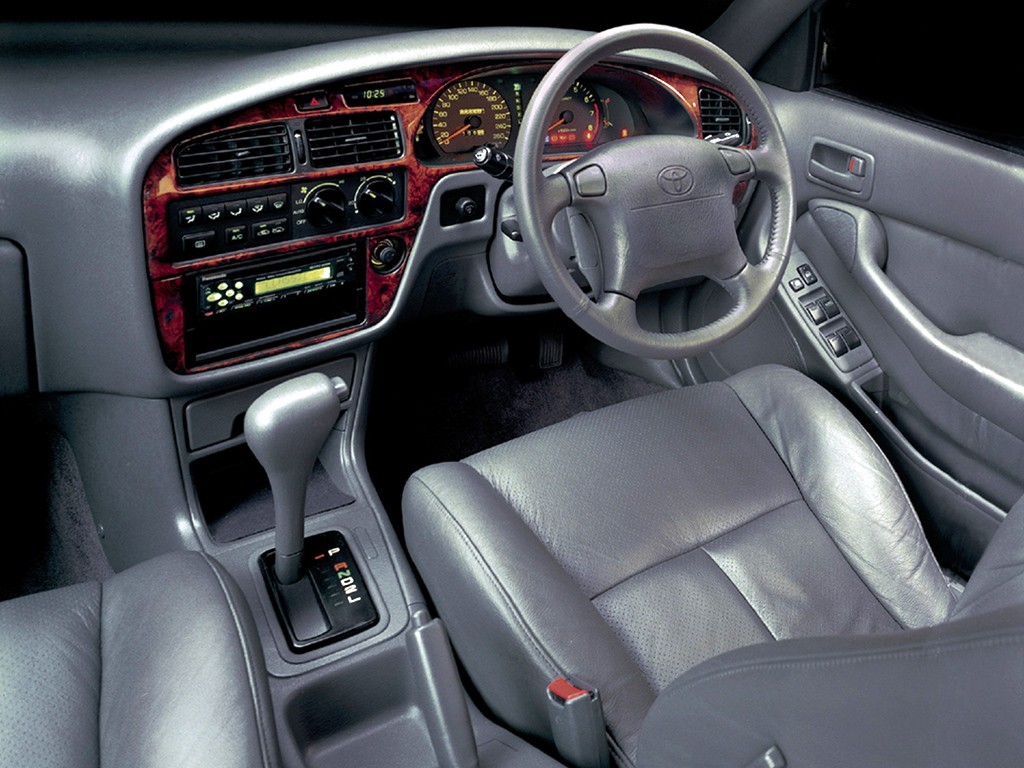 Toyota Camry photo 35