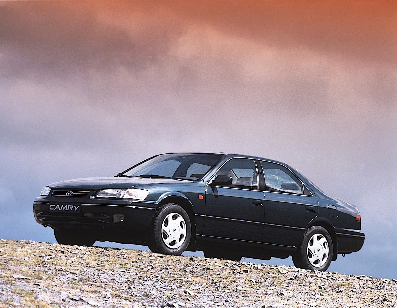 Toyota Camry photo 7