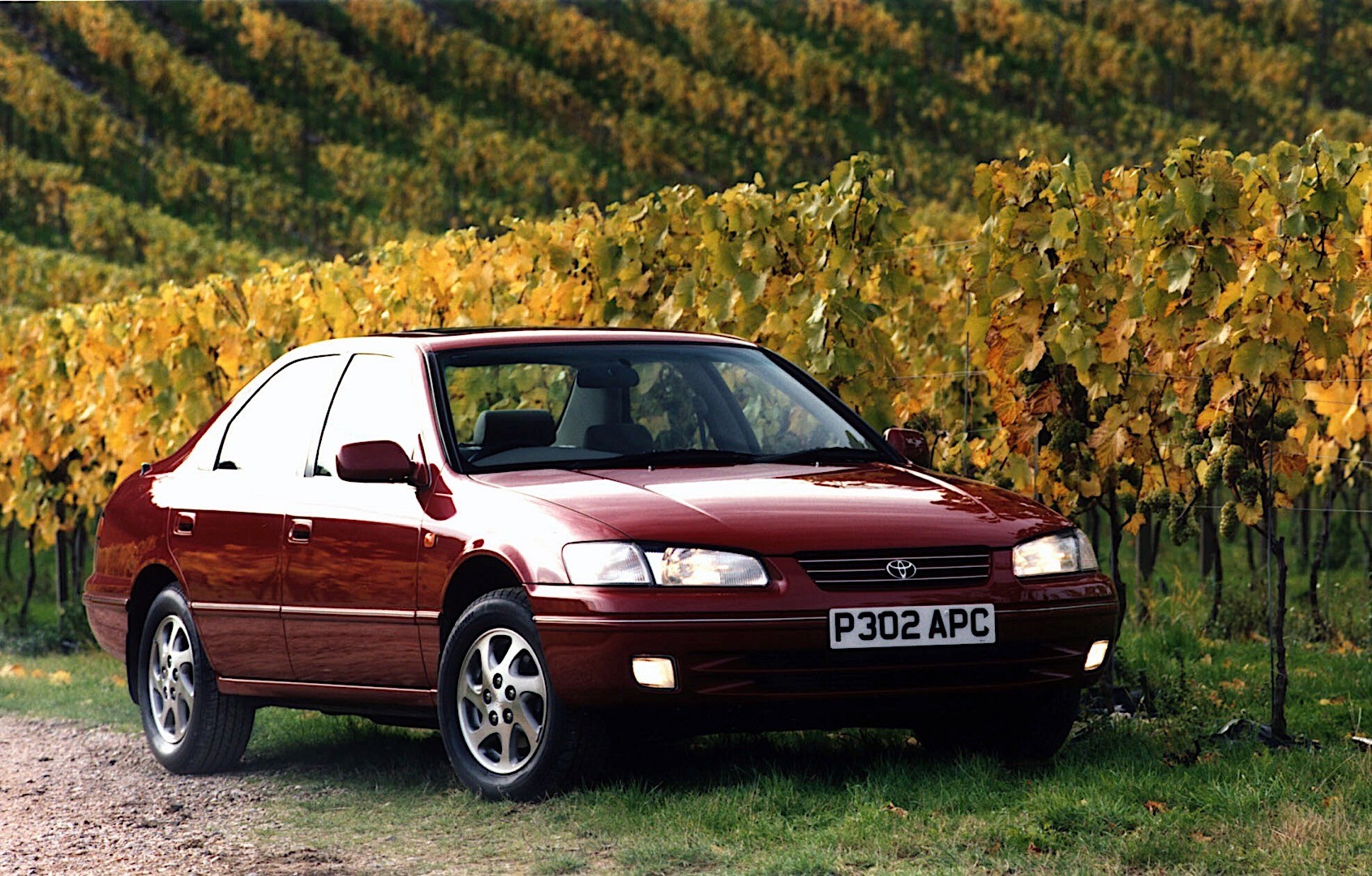 Toyota Camry photo 14