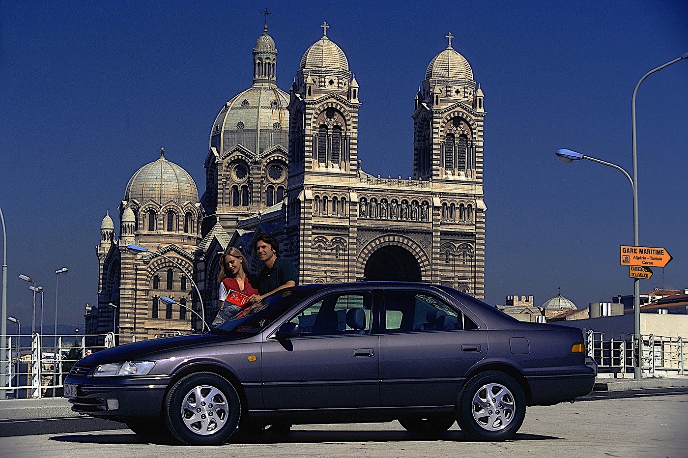 Toyota Camry photo 18