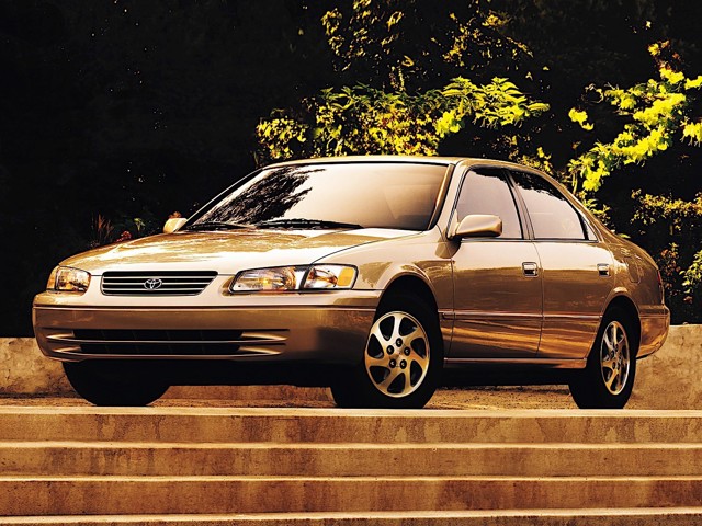 Toyota Camry Foto 4