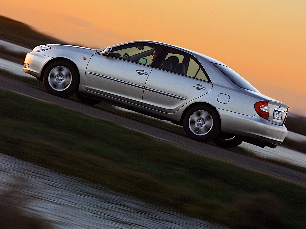 Toyota Camry photo 7