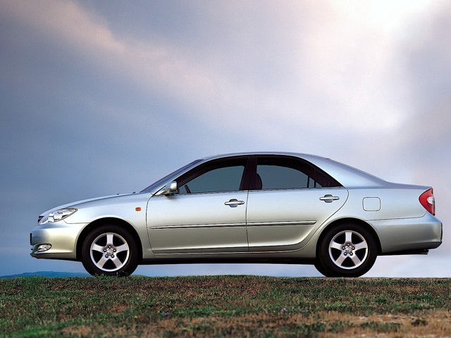 Toyota Camry photo 13
