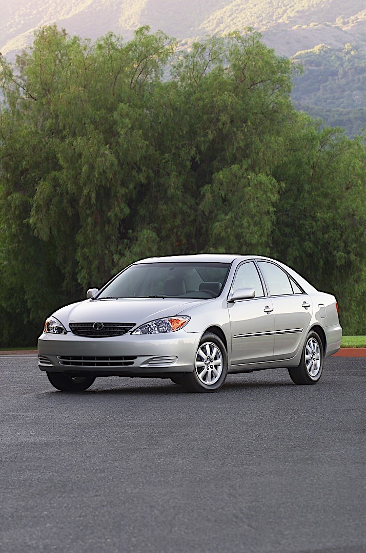 Toyota Camry photo 19
