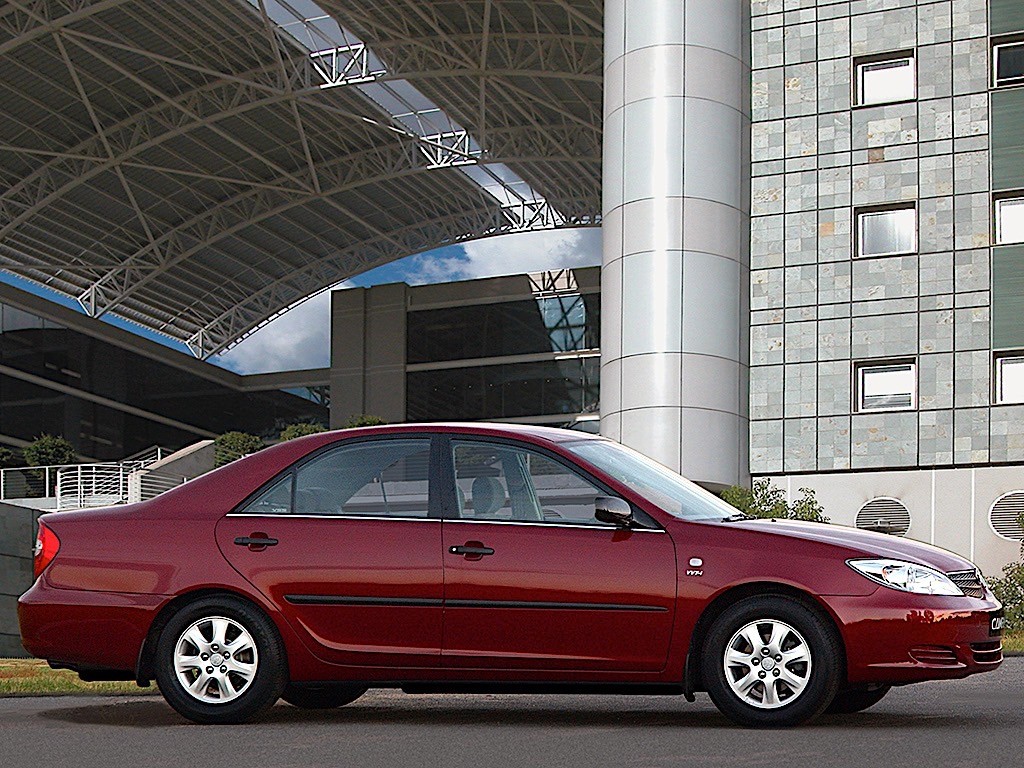 Toyota Camry photo 36