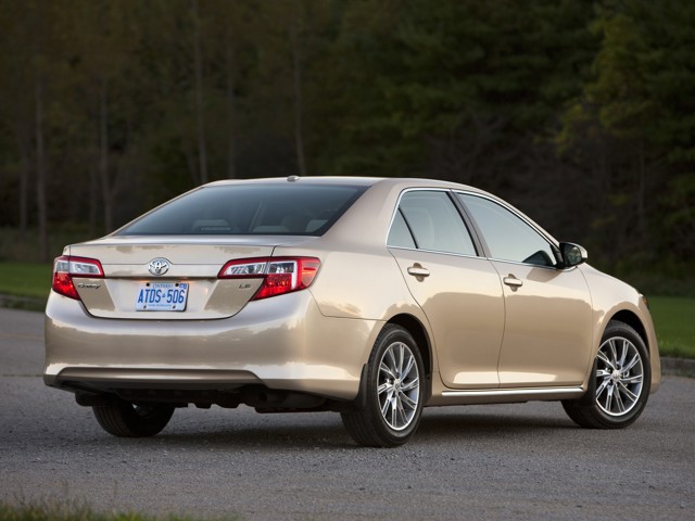 Toyota Camry Foto 72