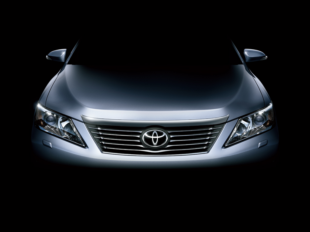 Toyota Camry photo 9