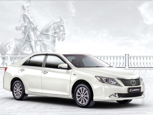 Toyota Camry Foto 18