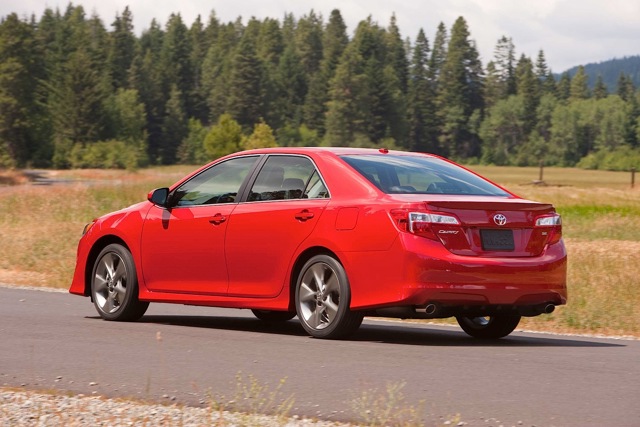 Toyota Camry Foto 24