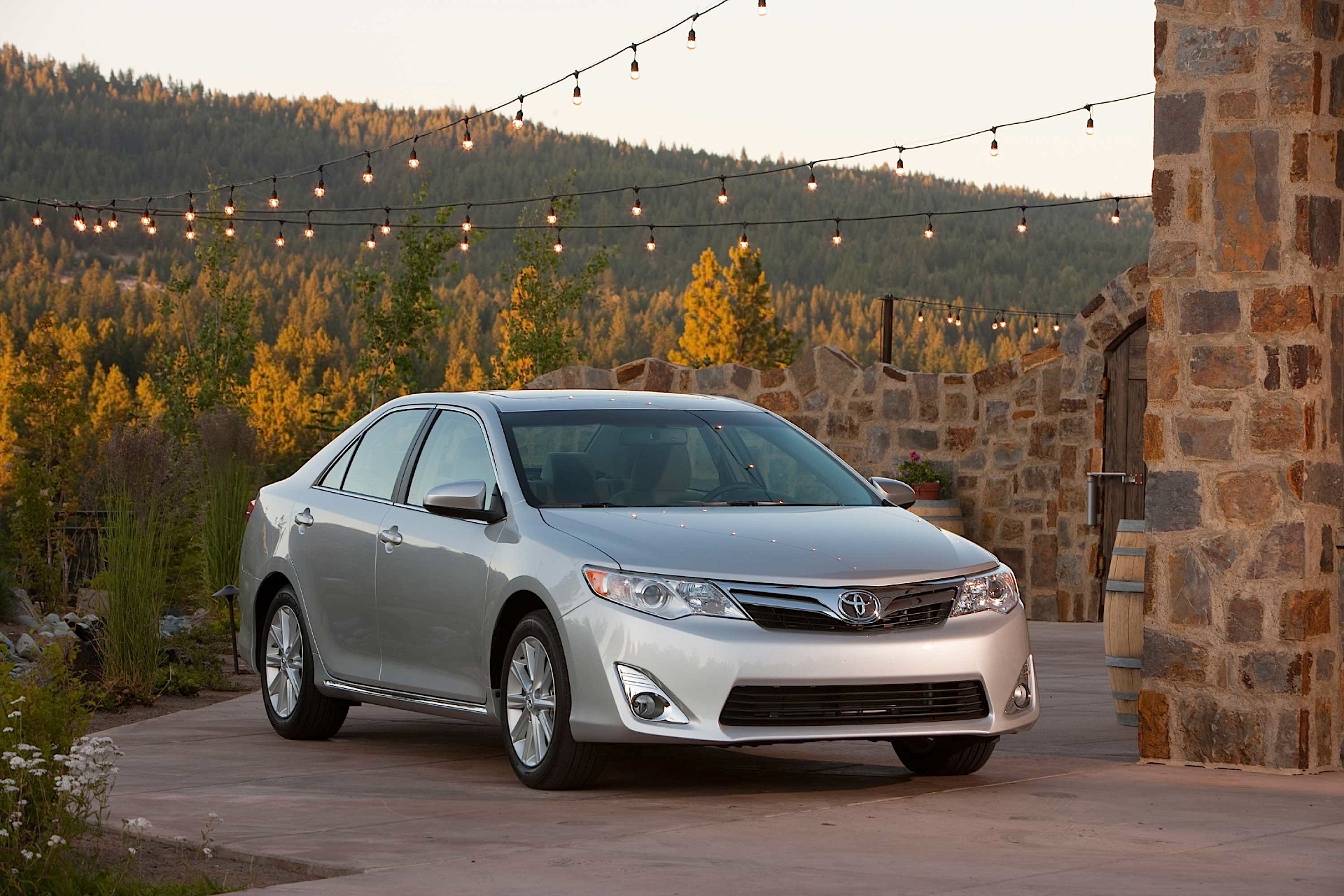Toyota Camry photo 34
