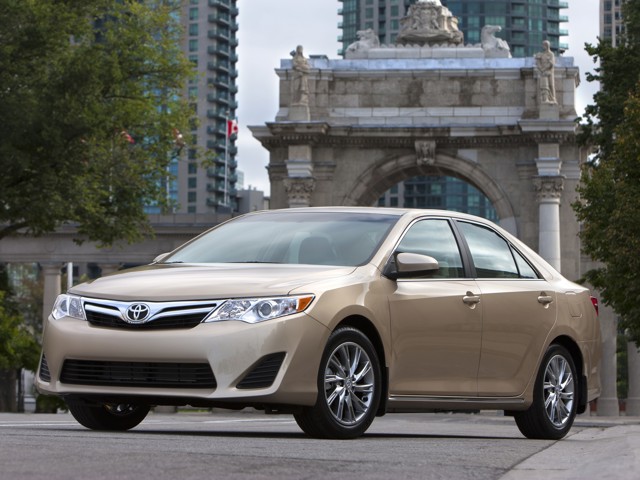 Toyota Camry Foto 69