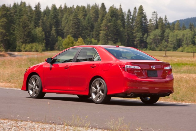 Toyota Camry Foto 2