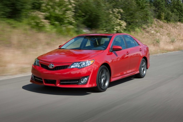 Toyota Camry Foto 4