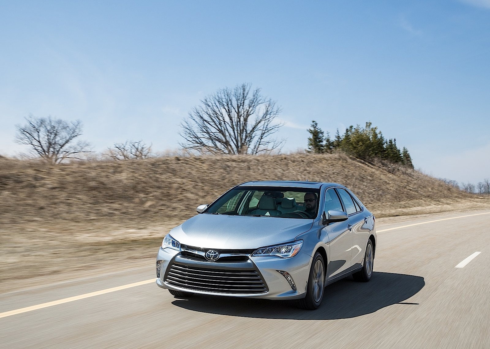 Toyota Camry photo 29