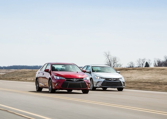 Toyota Camry photo 38