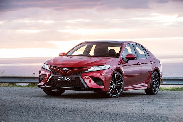 Toyota Camry foto 6
