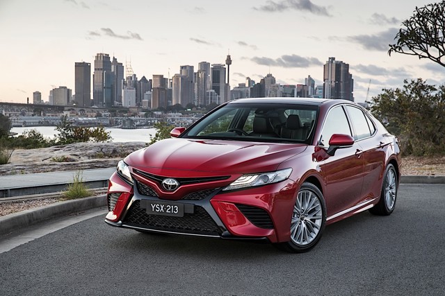 Toyota Camry foto 9