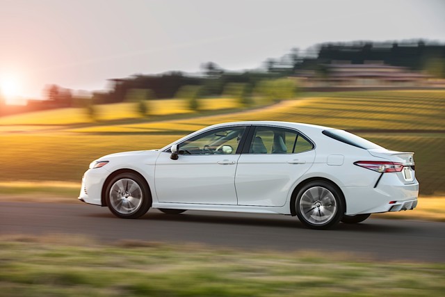 Toyota Camry foto 20
