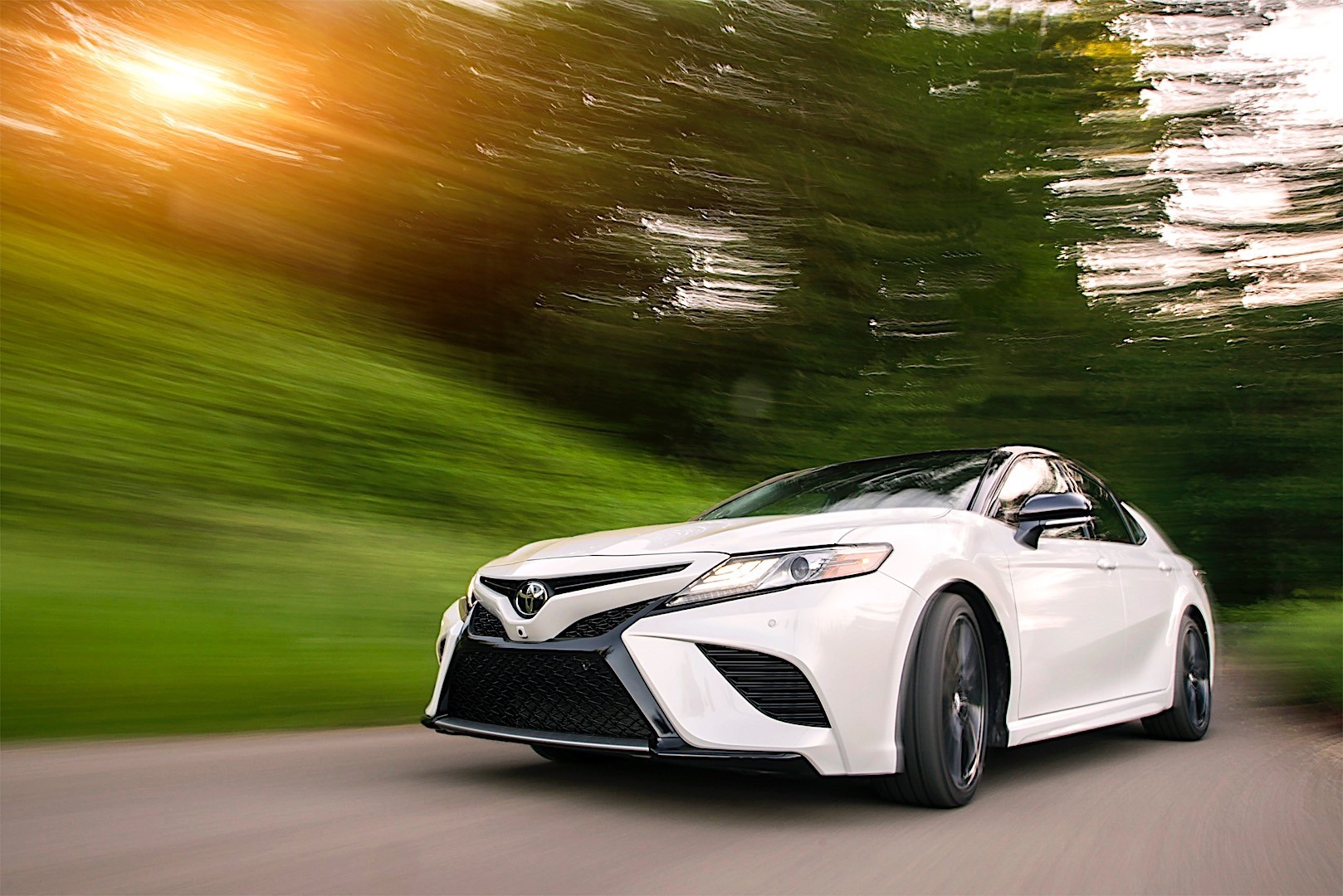 Toyota Camry photo 23