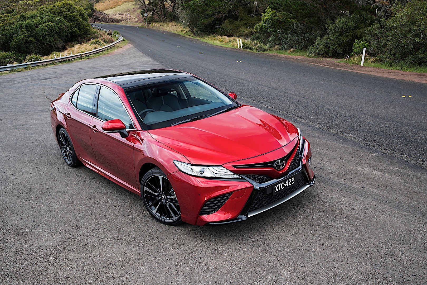 Toyota Camry photo 27