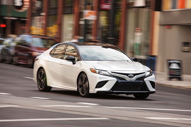 Toyota Camry foto 30