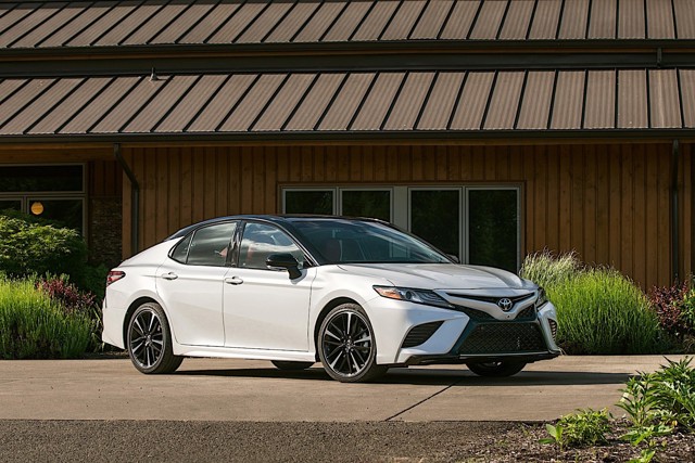 Toyota Camry foto 32