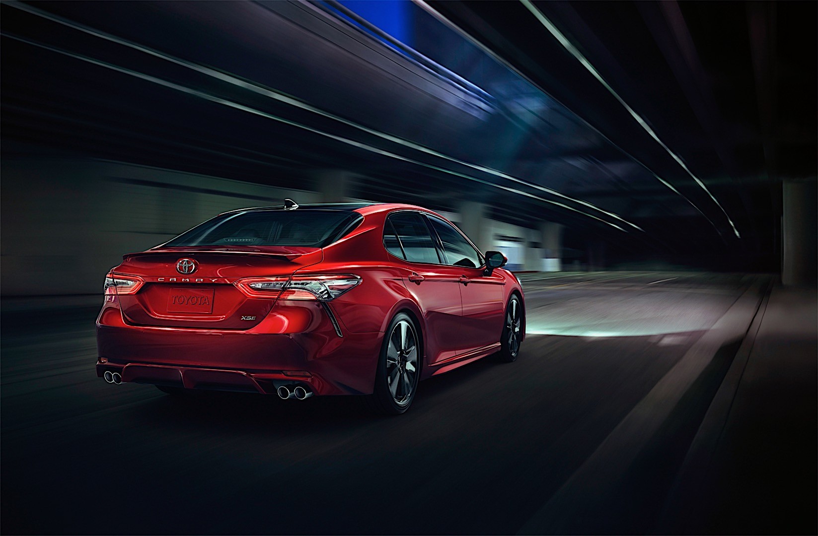 Toyota Camry photo 4