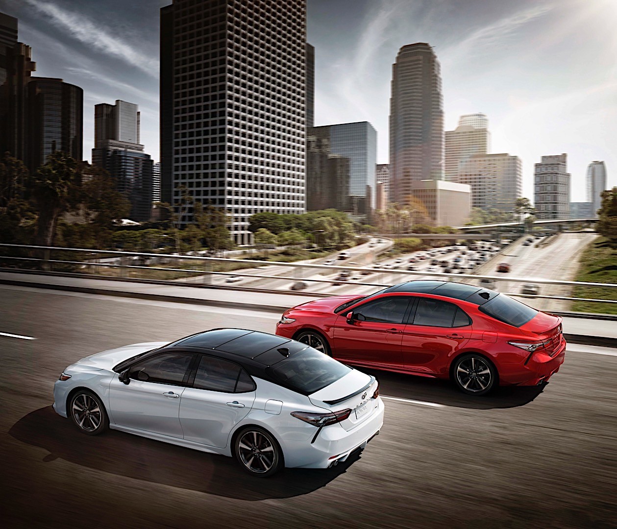 Toyota Camry photo 5