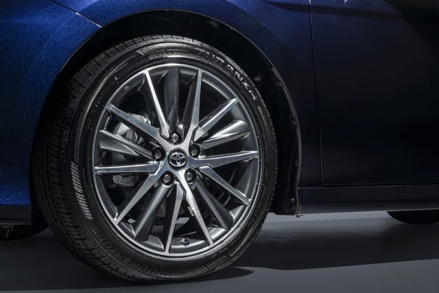 Toyota Camry Foto 7
