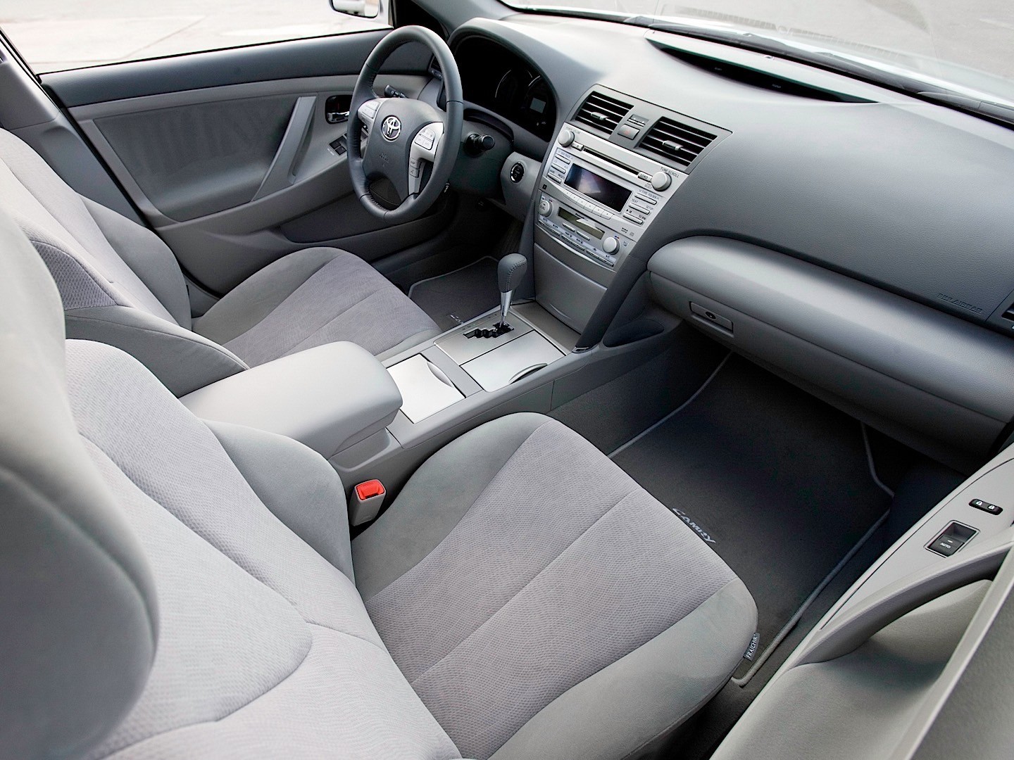 Toyota Camry photo 56