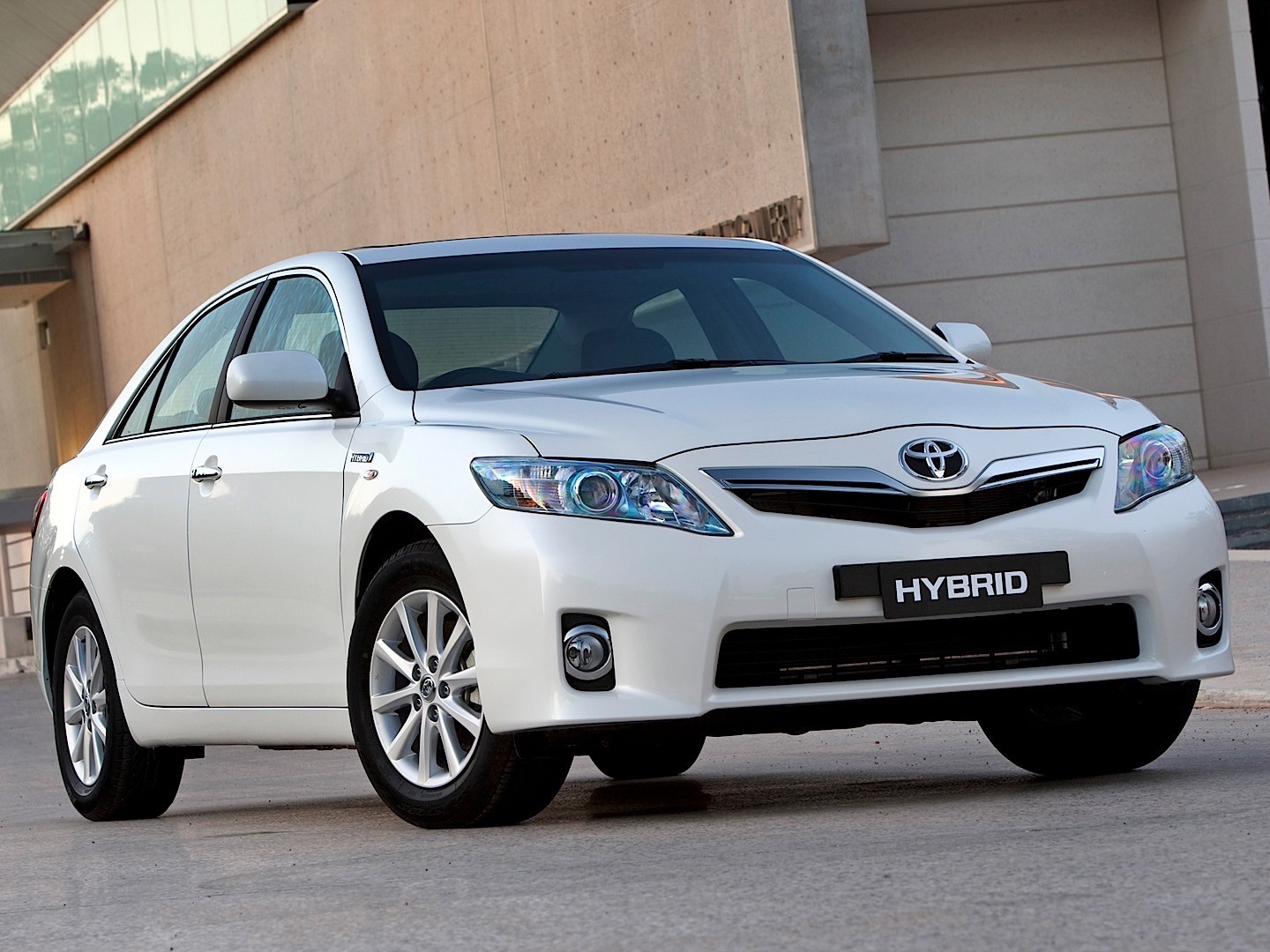 Toyota Camry photo 12