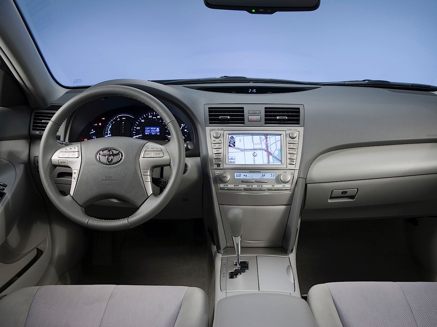 Toyota Camry photo 38