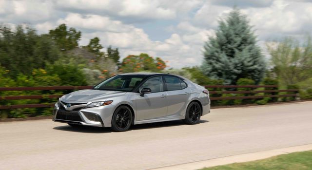 Toyota Camry foto 9